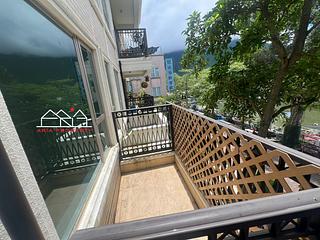 Mui Wo - Riverwalk 10