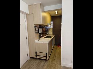 Mid Levels Central - 13-13A, Seymour Road 05