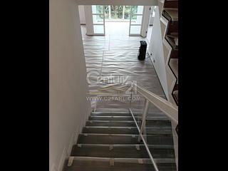 The Peak - Strawberry Hill 11