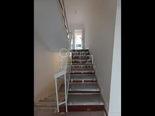 The Peak - Strawberry Hill 21