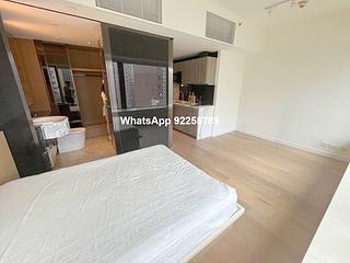 Mid Levels Central - Gramercy 03