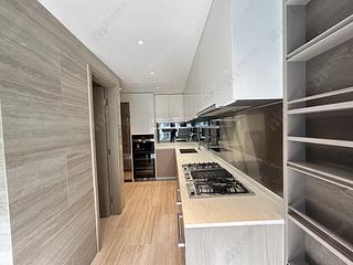 Wong Chuk Hang - The Southside Phase 1 Southland Tower 1A 04
