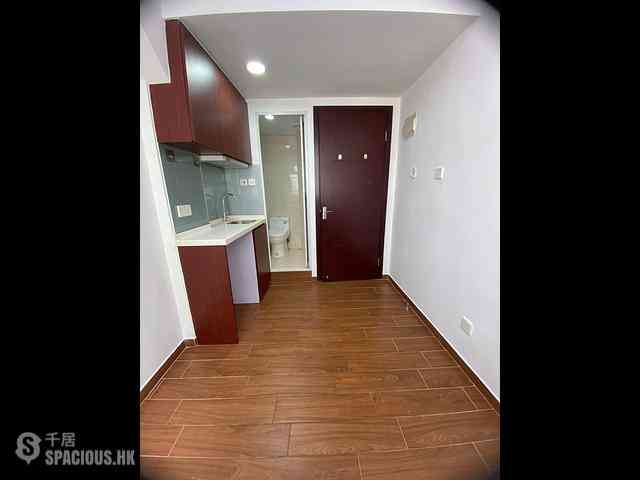 Prince Edward - 24-26, Tai Nan Street 01