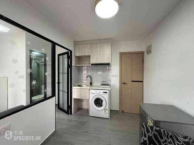 Mid Levels Central - Tycoon Court Block A 01
