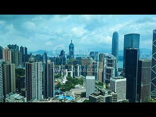 Mid Levels Central - Fairlane Tower 02
