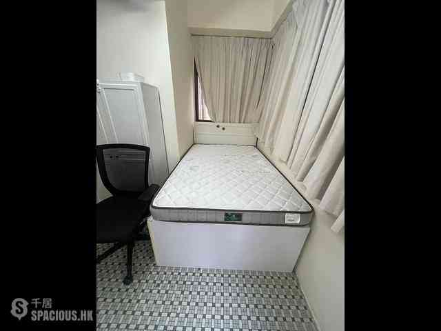 Sai Ying Pun - Wing Fong Mansion 05