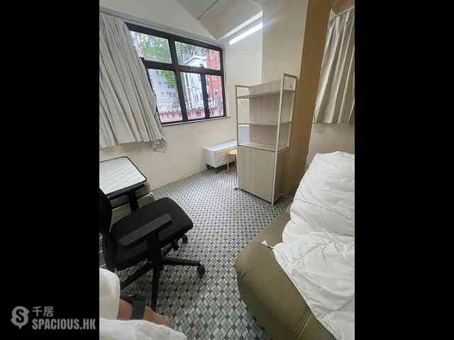 Sai Ying Pun - Wing Fong Mansion 06