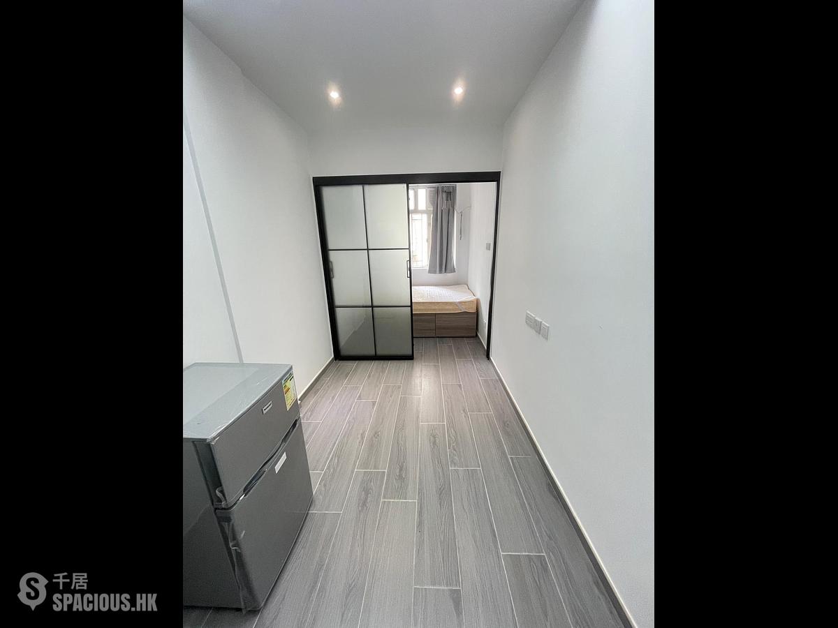 North Point - High Life Mansion Block 16-18, Kai Yuen Street 01