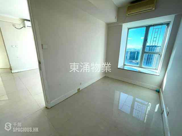 Tung Chung - Caribbean Coast Phase 3 Carmel Cove Tower 10 06