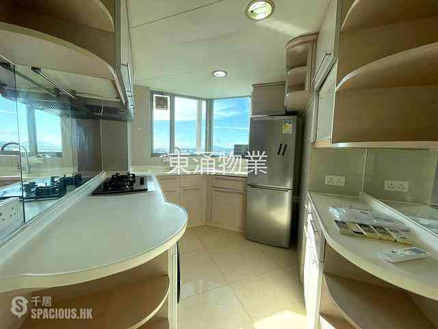 Tung Chung - Caribbean Coast Phase 3 Carmel Cove Tower 10 08