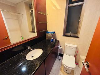 West Kowloon - Sorrento 05