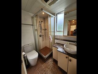 Quarry Bay - Mount Parker Lodge 10