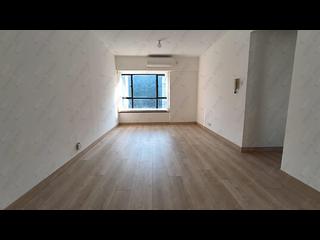Mid Levels Central - The Grand Panorama Block 2 05
