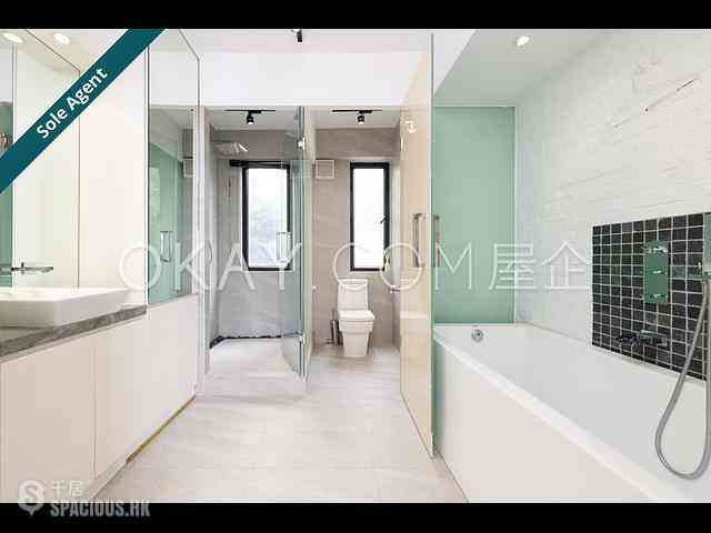 Kennedy Town - Cheong Kat Mansion 07