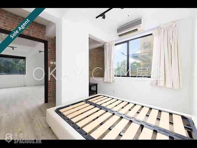 Kennedy Town - Cheong Kat Mansion 08