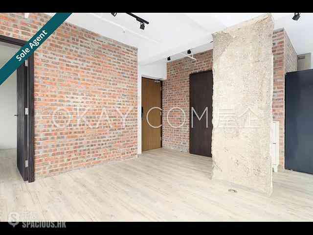 Kennedy Town - Cheong Kat Mansion 10