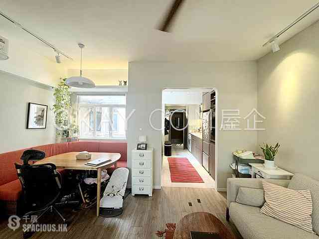 Wan Chai - Linfond Mansion 06