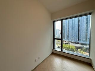 Wong Chuk Hang - The Southside Phase 1 Southland Tower 2B 04