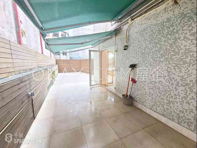 Sai Ying Pun - Ka Fu Building 01