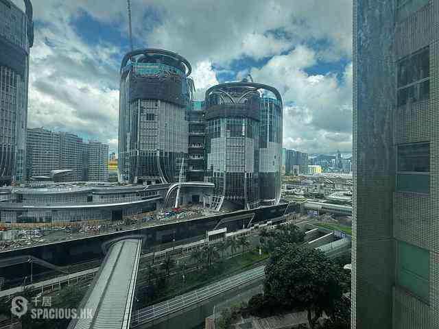 West Kowloon - The Waterfront Phase 2 Block 5 03