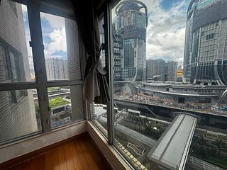 West Kowloon - The Waterfront Phase 2 Block 5 15