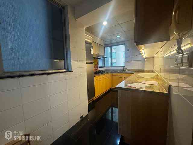 West Kowloon - The Waterfront Phase 2 Block 5 21