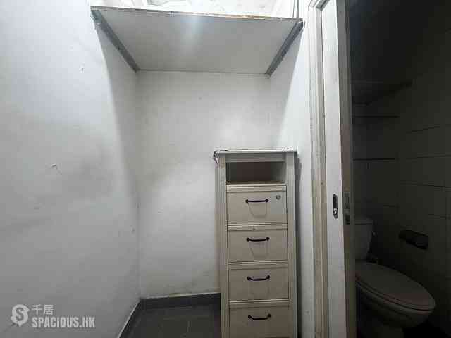 West Kowloon - The Waterfront Phase 2 Block 5 22