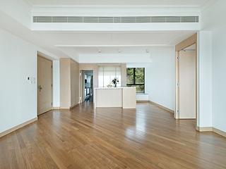 Mid Levels Central - The Harbourview 05
