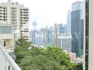 Mid Levels Central - Pak Fai Mansion 02