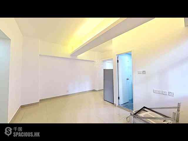 Wan Chai - Tak Wah Mansion 07