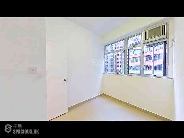 Wan Chai - Tak Wah Mansion 17