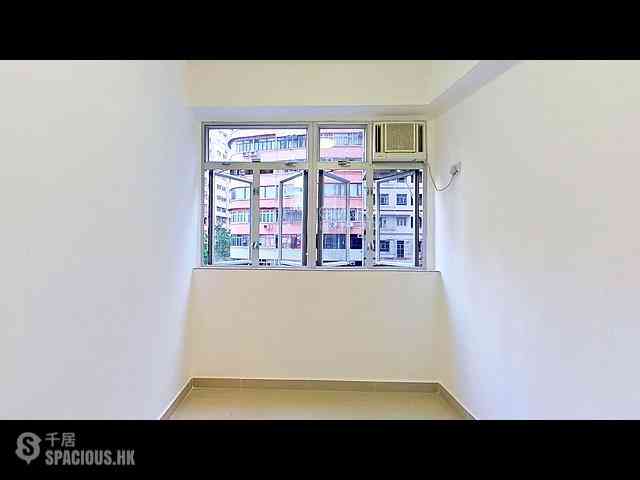 Wan Chai - Tak Wah Mansion 20