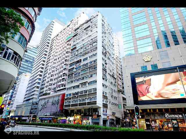 Wan Chai - Tak Wah Mansion 02