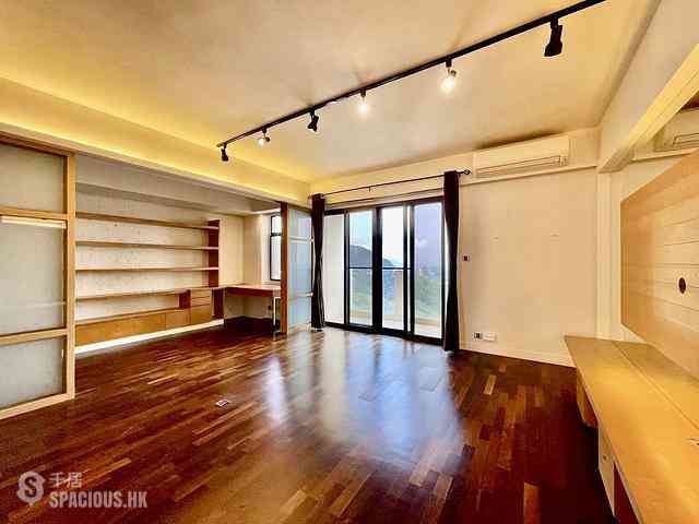 The Peak - Villa Verde Block D 09