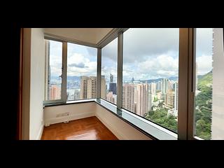 Mid Levels Central - Tregunter Tower 3 05