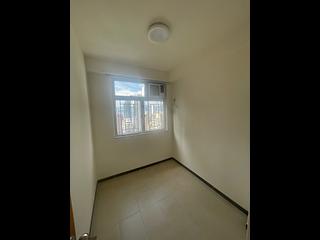 Sai Ying Pun - Fook Moon Building 04