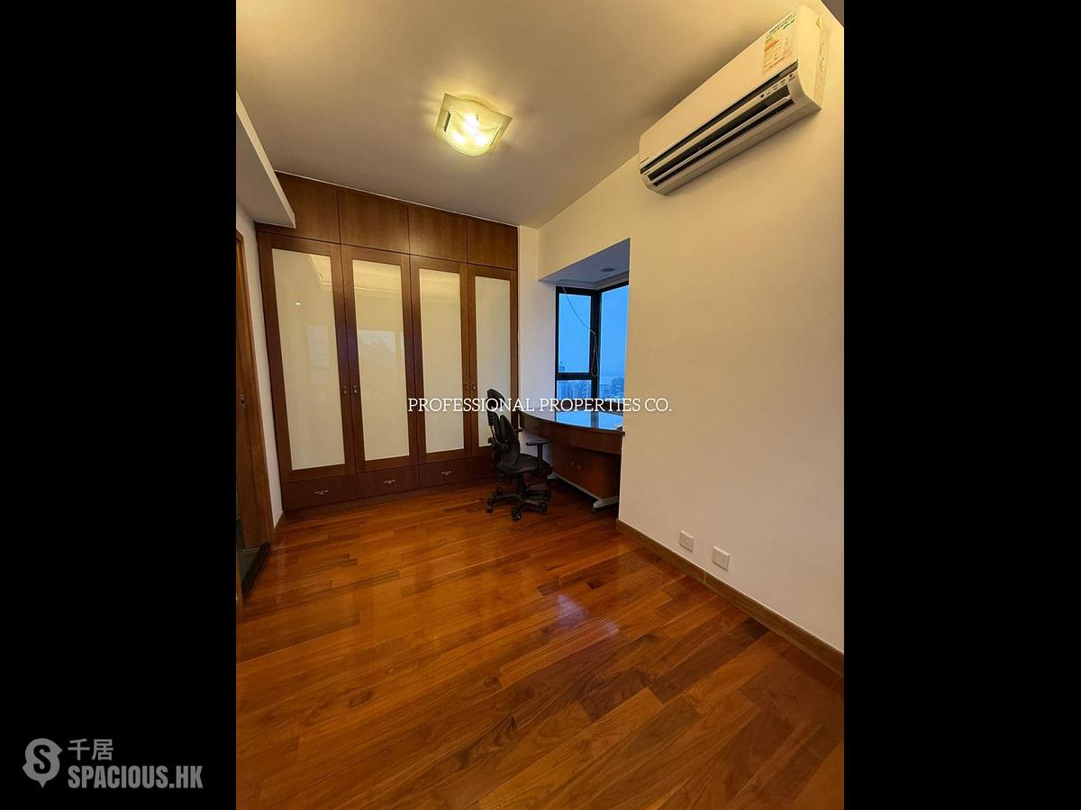 Mid Levels Central - Robinson Heights 01