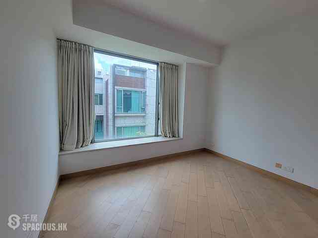 Yuen Long - Park Villa 13