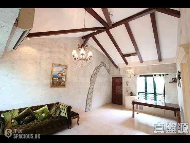 Clear Water Bay - Hiram's Villa 02