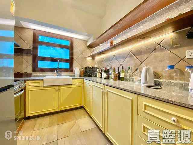 Clear Water Bay - Hiram's Villa 03