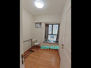 Sheung Wan - Queen's Terrace 05