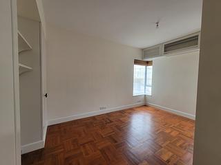 Mid Levels Central - Glory Mansion 06