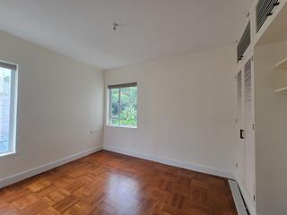 Mid Levels Central - Glory Mansion 07