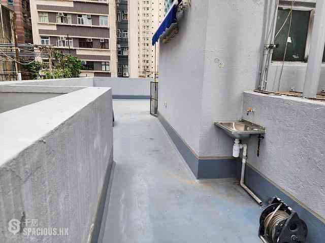 Sai Ying Pun - Tak On Lau 02