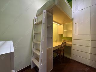 Wan Chai - The Avenue Phase 2 Block 2 02