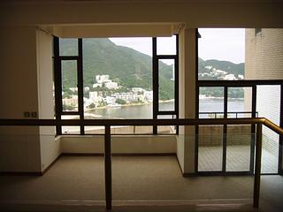 Repulse Bay - The Beachfront 04