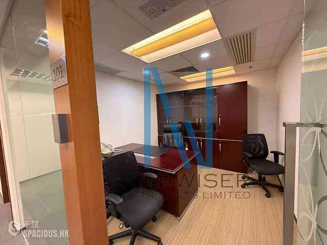 Sheung Wan - Shun Tak Centre - West Tower 07