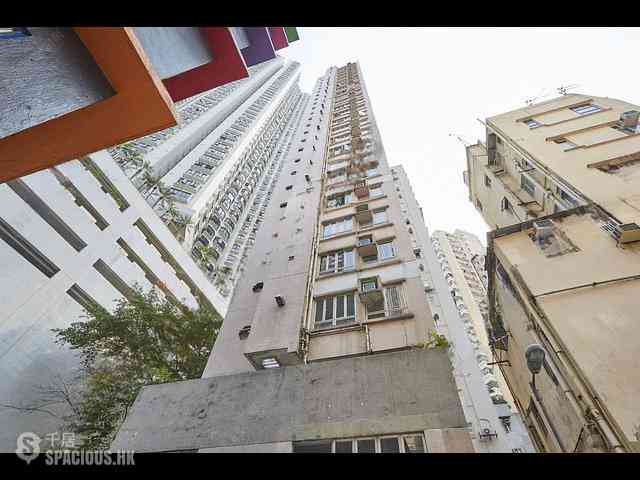 Tai Hang - Rich Building 01