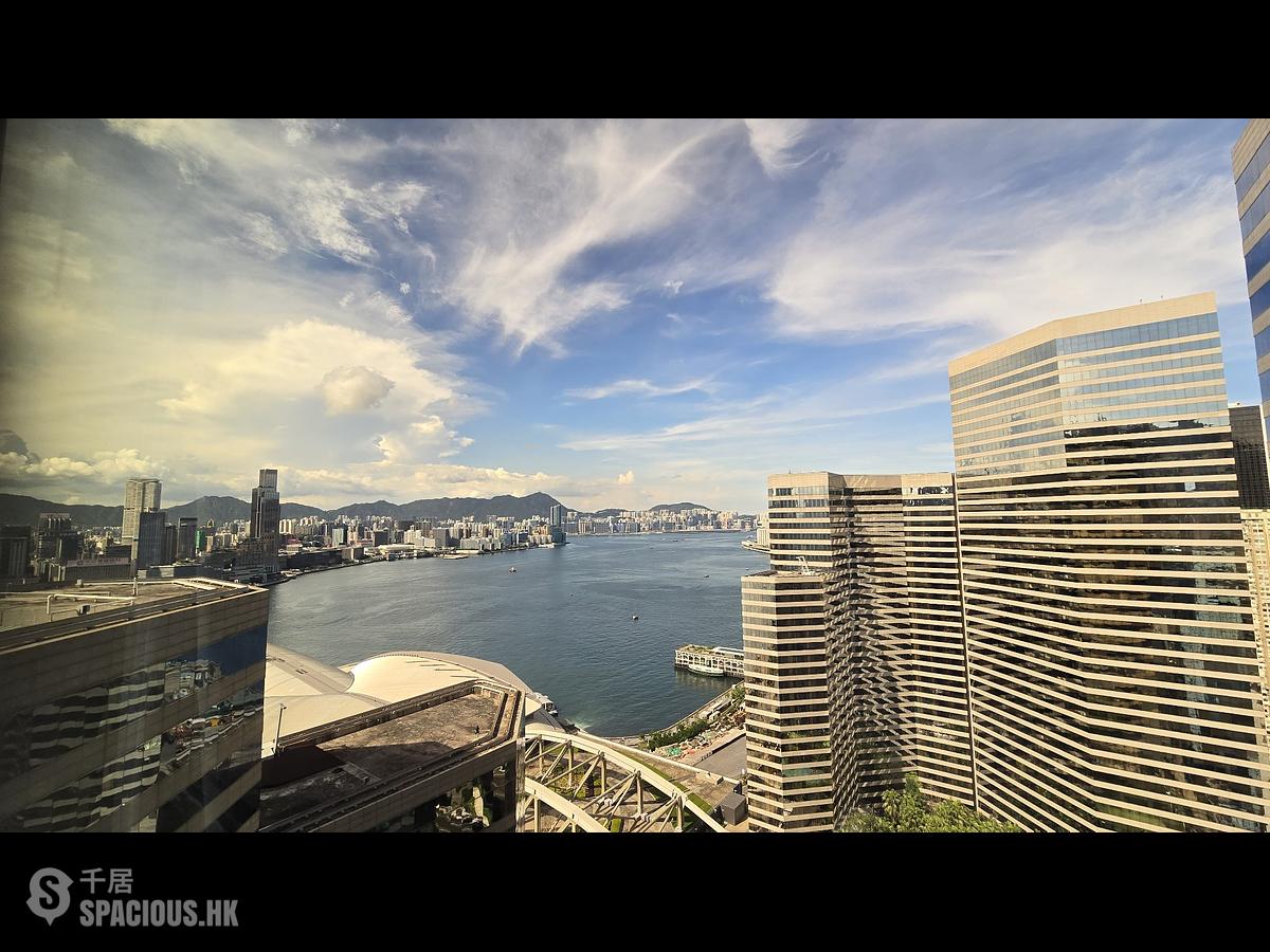 Wan Chai - Convention Plaza Apartments 01