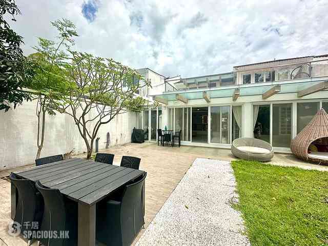 Discovery Bay - Discovery Bay Phase 1 Beach Village Headland Drive 01